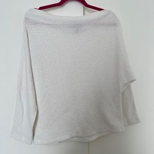 Lava white sweater size L